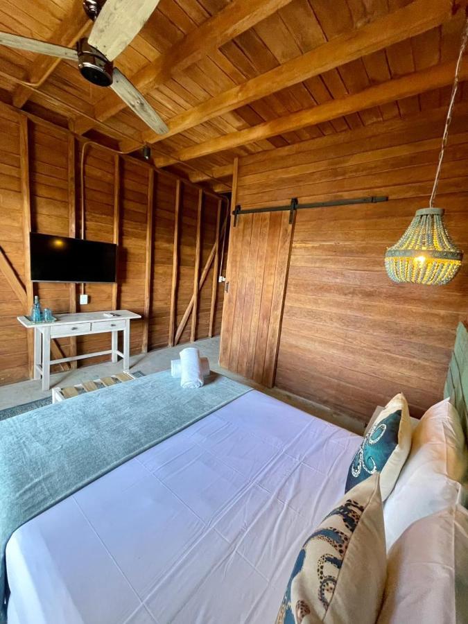 Krak-Inn Holbox - Self Check In Экстерьер фото